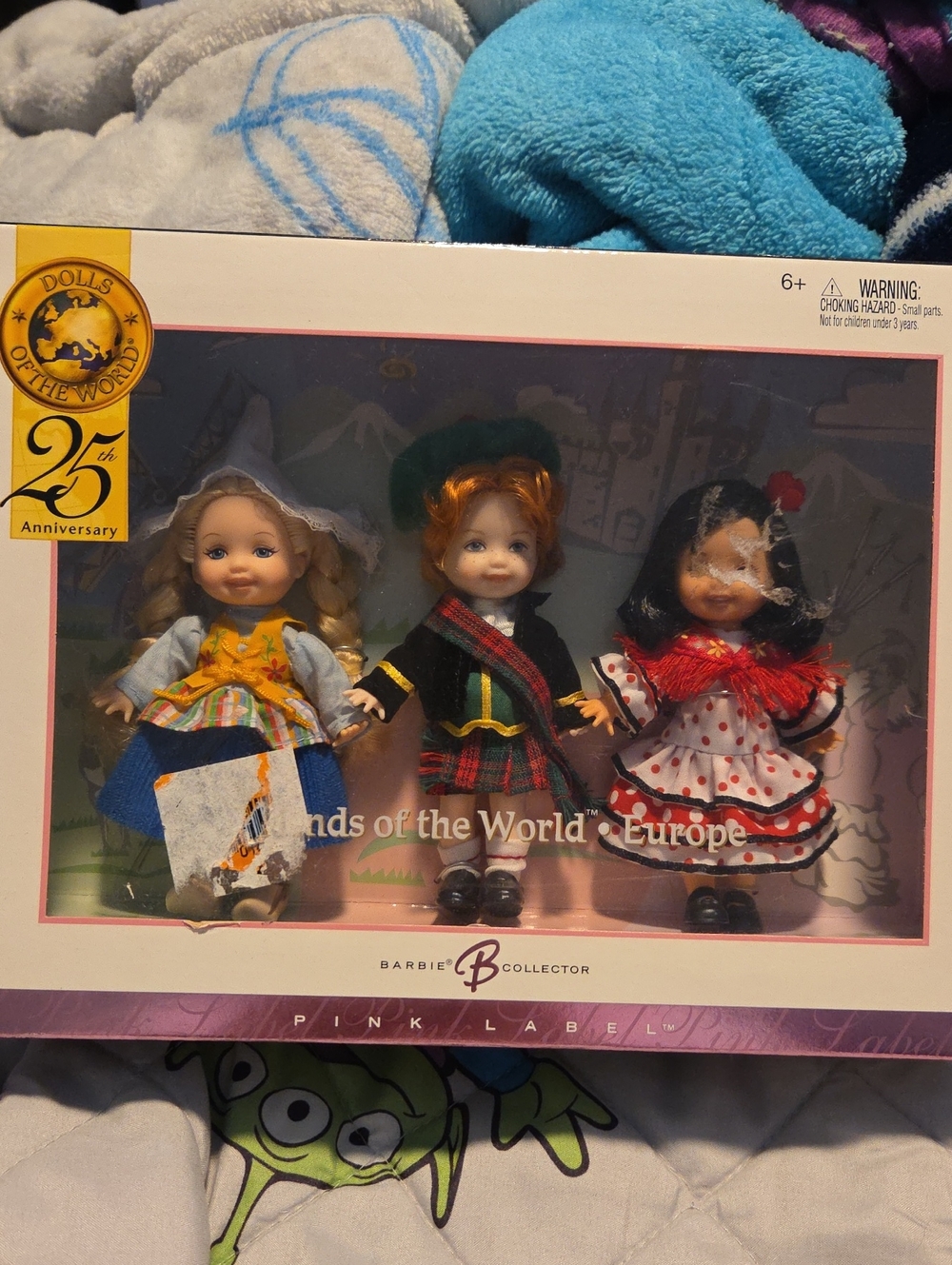 2004 Barbie Kelly Friends Of The World Europe New In Box